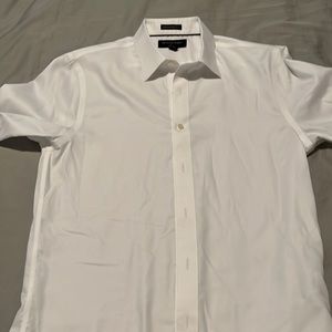 Banana Republic mens non-iron white dress shirt
